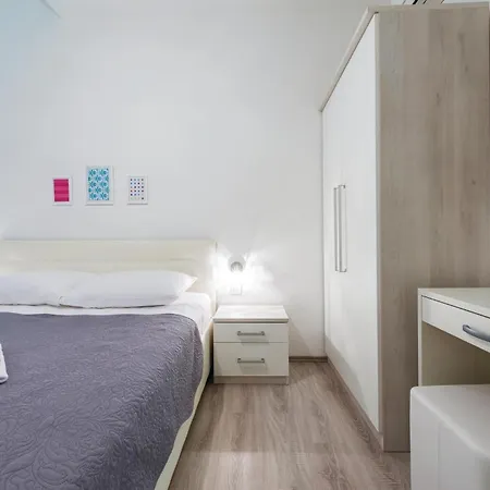 Апартаменты One-bedroom In