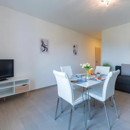 アパート One-bedroom In